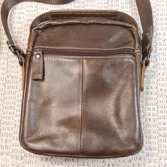Bull Captain men's or unisex brown leather crossbody bag - Picture 4 of 16
